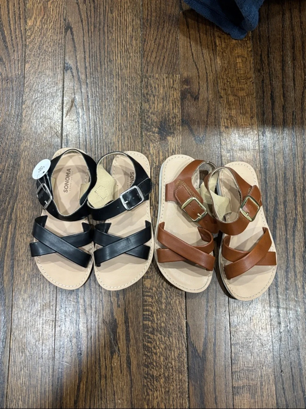 Sonoma Kids Cross-Strap Sandals in Black and Brown size 12